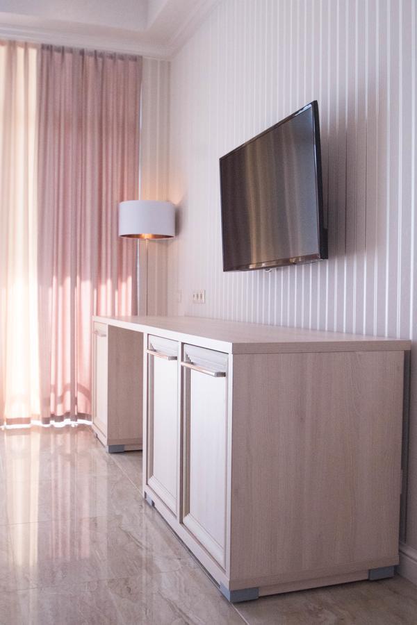Hotel Cheluskintsev Gagra Ngoại thất bức ảnh