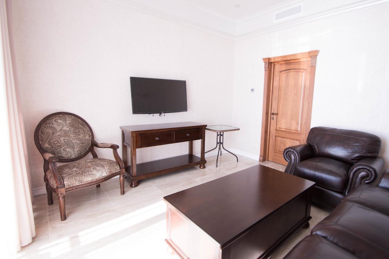 Hotel Cheluskintsev Gagra Ngoại thất bức ảnh