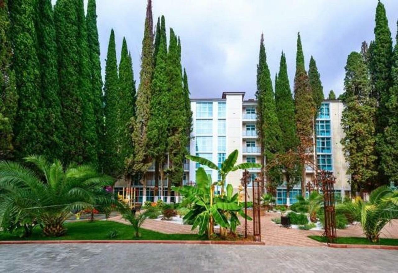 Hotel Cheluskintsev Gagra Ngoại thất bức ảnh