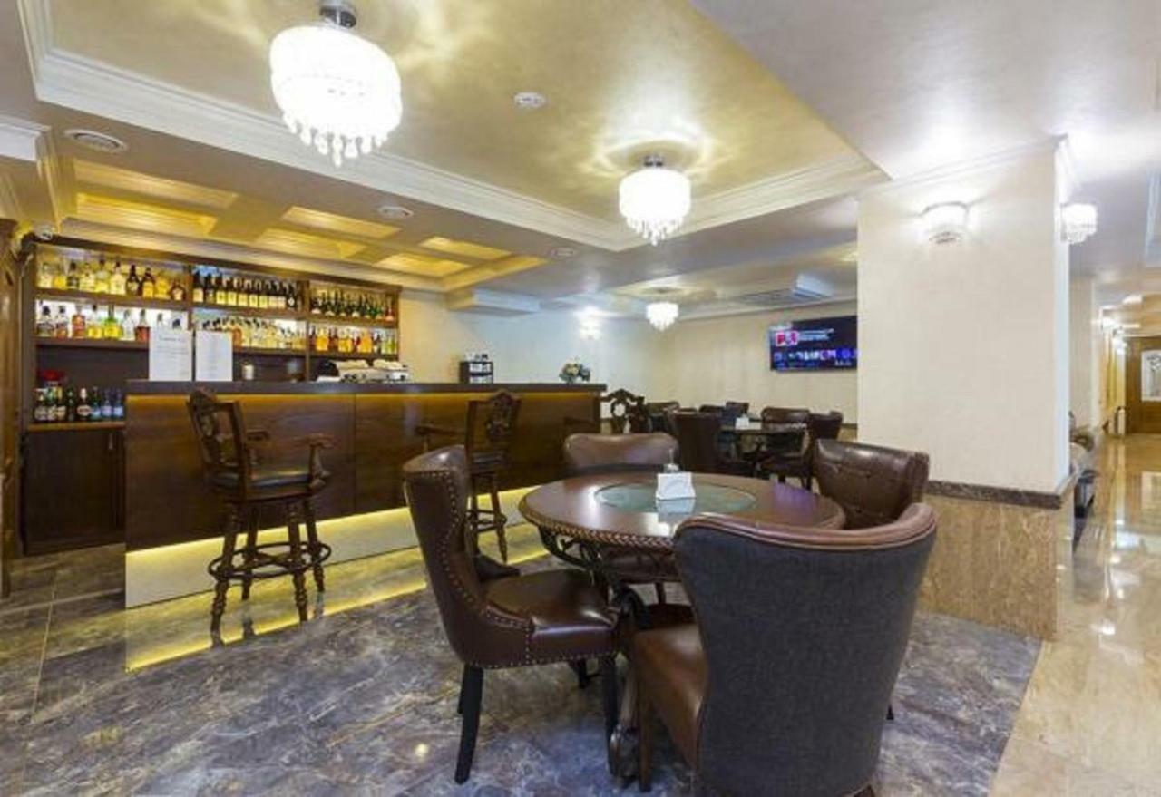 Hotel Cheluskintsev Gagra Ngoại thất bức ảnh